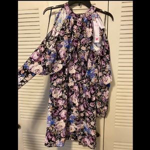 Purple Floral off shoulder Dress size :Small